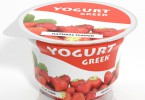 greek yogurt with strawberries