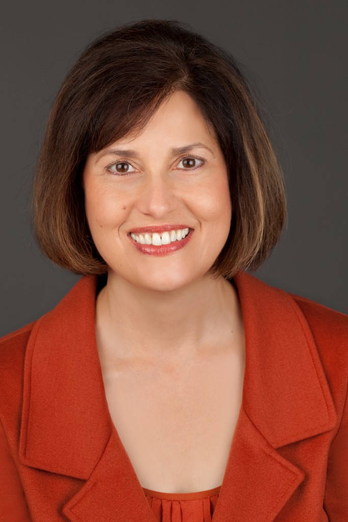 Connie Evers headshot