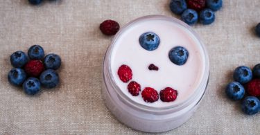 yogurt-child-adolescent-obesity-diabetes